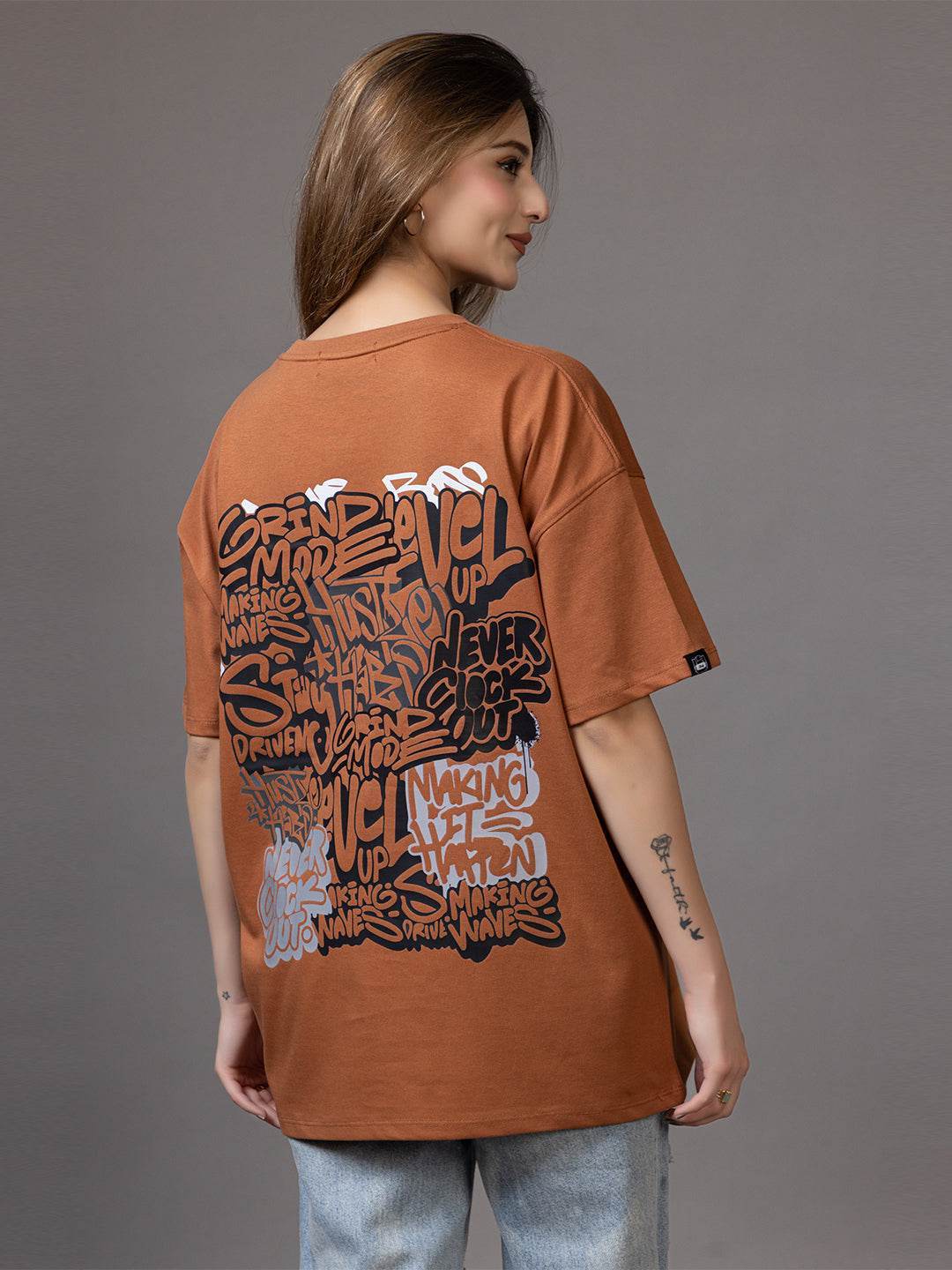 Hustle - Unisex Oversized Graphic Tee - ZEALTH.SHOP