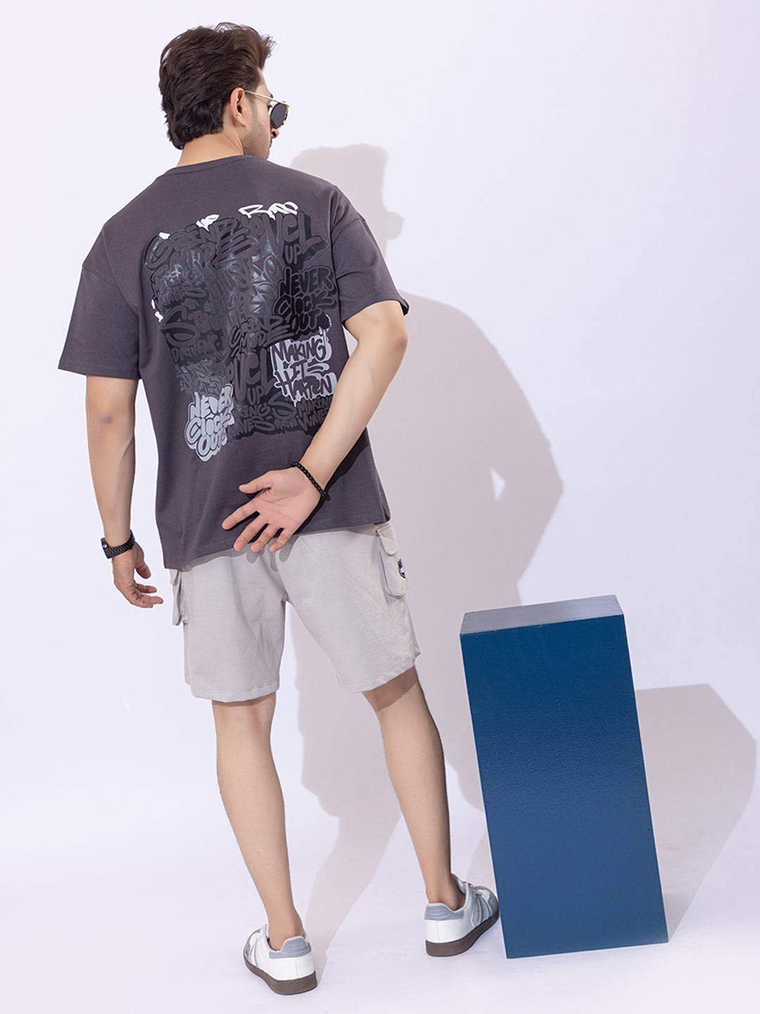 Hustle - Unisex Oversized Graphic Tee - ZEALTH.SHOP