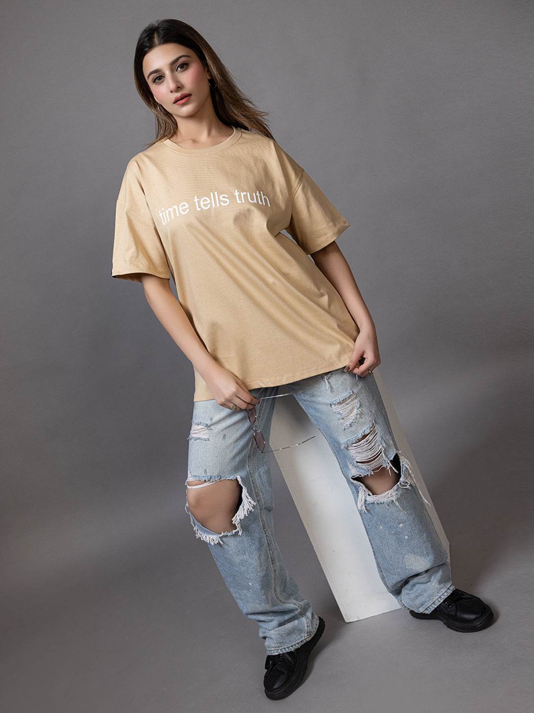 Time Tells Truth - Unisex Oversized Graphic Tee - ZEALTH.SHOP